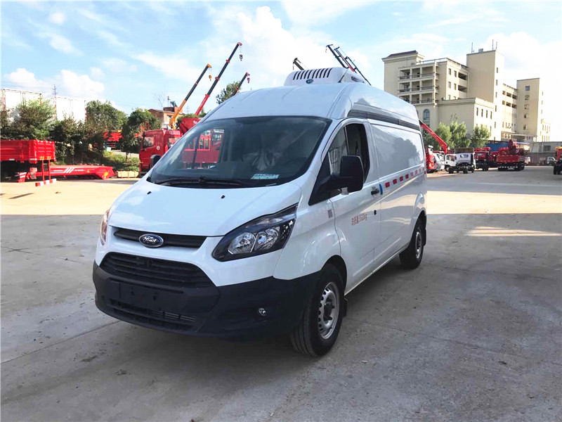 國六 南京依維柯短軸面包冷藏車